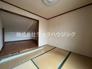 仁和寺本町テラスハウスの物件内観写真